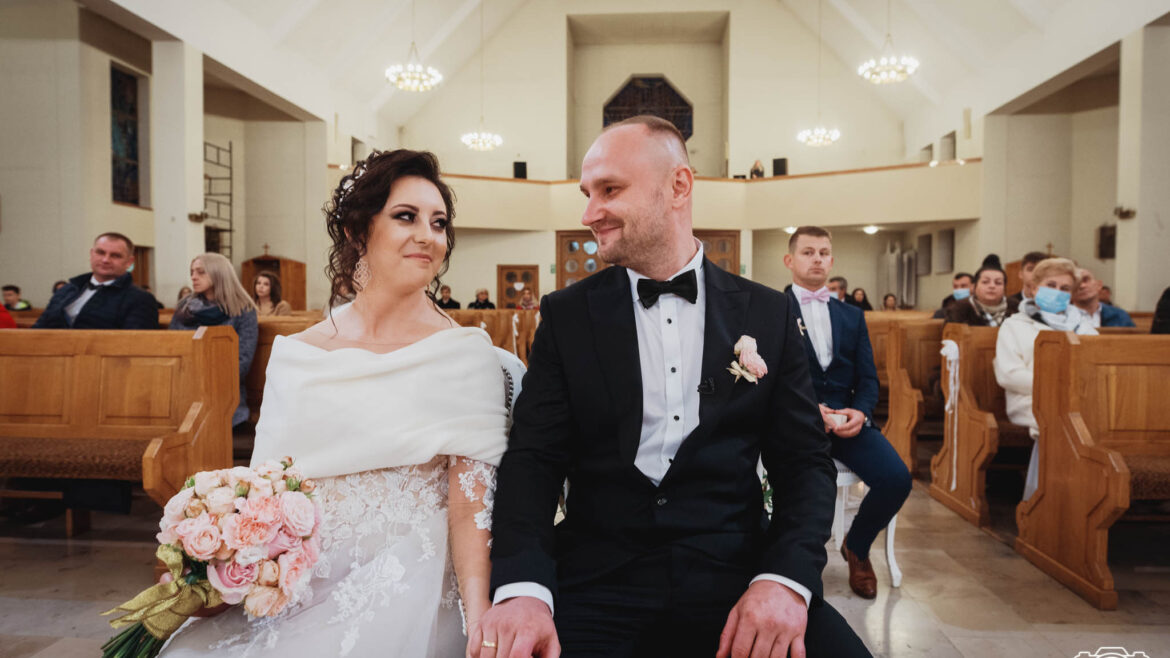 Gosia i Łukasz – ślub w Łukowie i sesja plenerowa